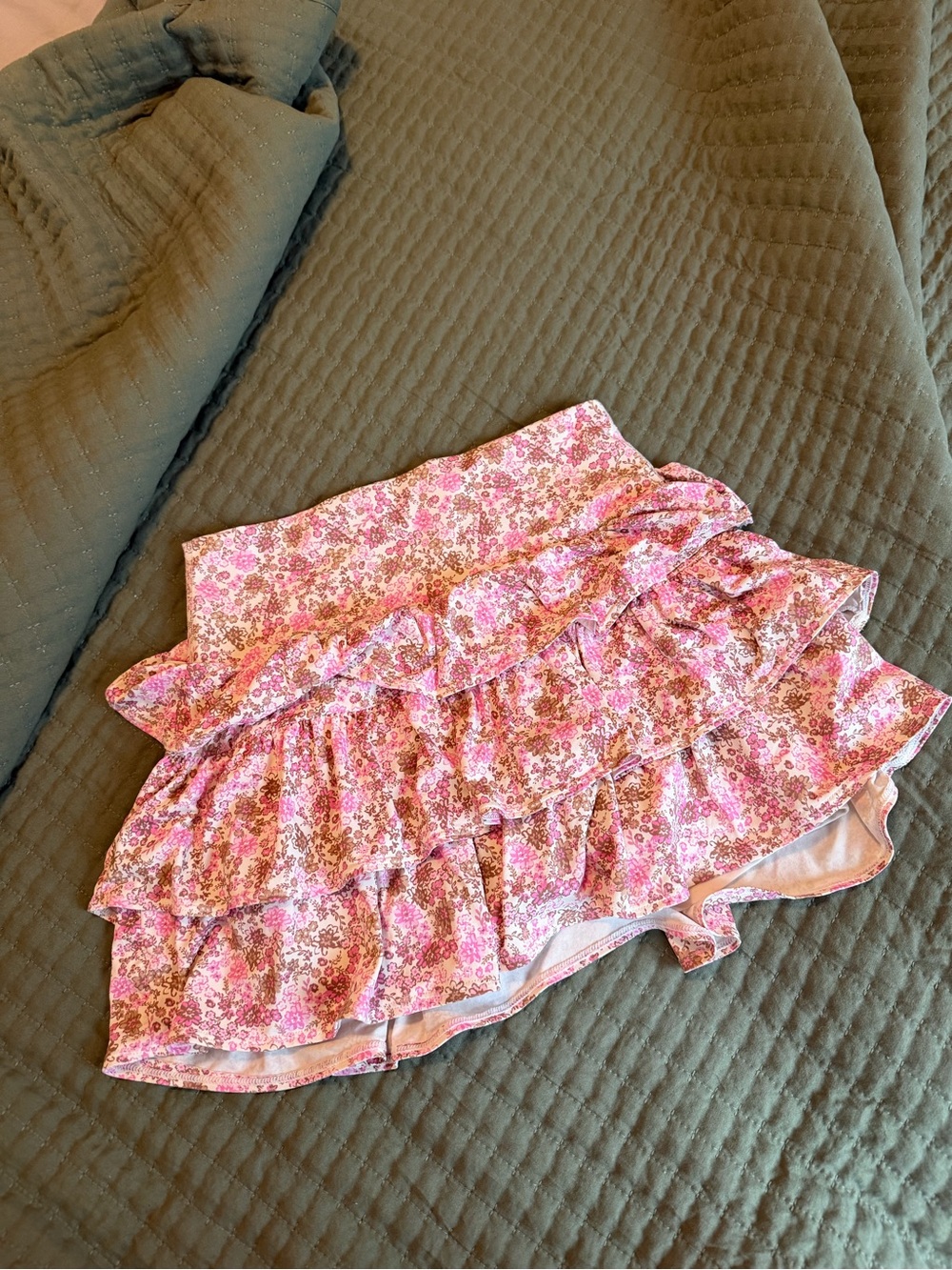 JoyLab Pink Floral Ruffle Tiered Mini Skirt